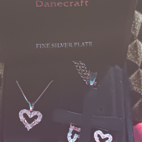 Crystal romance danecraftshine& claries..sterling silver crystal&diamonds